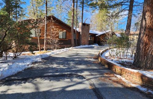 Idyllwild Hotel | Silver Pines Lodge