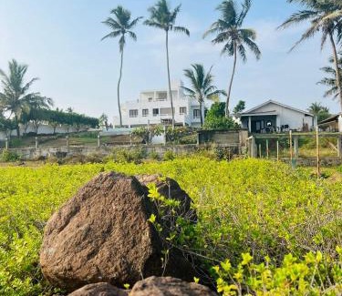 Devinuwara Villa | Silverlane Beach House