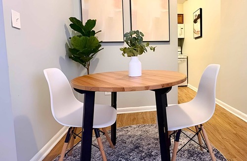 Lake View East Apartment | Simple, Comfy Living - Furnished 1BR Pad