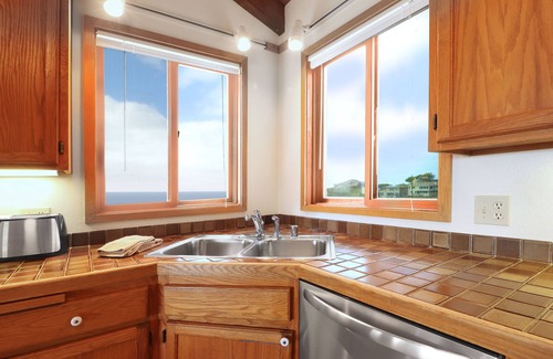 Dillon Beach House | Single level view home of the Pacific Ocean and Tomales Bay