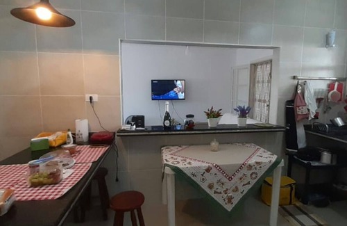 Pereque-Acu House | Single storey house in ubatuba near the beach and the center