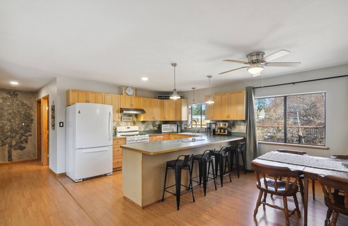 Chama Cottage | Single Tree Cottage - Walk to Downtown Chama!