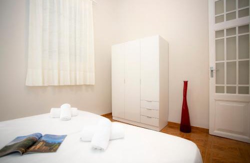 La Seu Apartment | SingularStays SEU VII