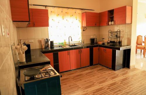 Eastern Region Bed & Breakfast | Siro Peak Residence