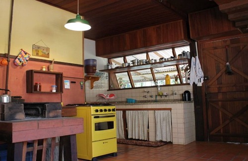 Lumiar Cottage | Sítio Kikiô - Charming House by the River in Lumiar