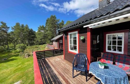 Molde Apartment | Sjarmerende hytte omgitt av vakker natur