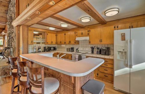 Tahoe Sierra Estates House | Ski and Soak Hot Tub Haven in Tahoe City!
