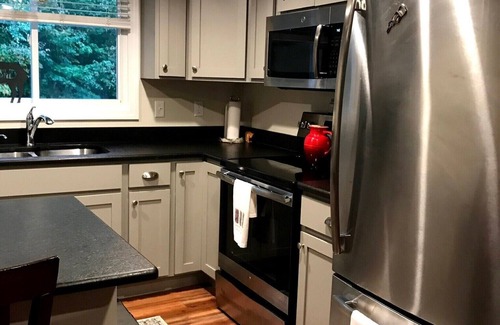 Thornton Condo | Ski & hike White Mt Natl Forest! Minutes from Waterville Valley, Loon & more