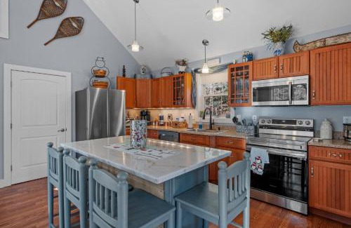 Campton House | Ski Home on Bell Valley