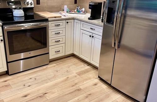 Stratton Mountain Condo | Ski in Out Awesome/Penthouse- Top two floors-Walk to All