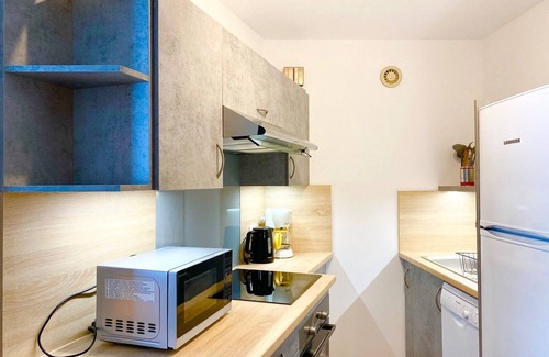 Villard-de-Lans Apartment | Ski-In/Ski-Out Apartment in Villard-de-Lans, Stunning Mountain Views