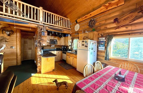 Powder Mountain Cabin | Ski in - Ski out Log Cabin at Powder Mountain