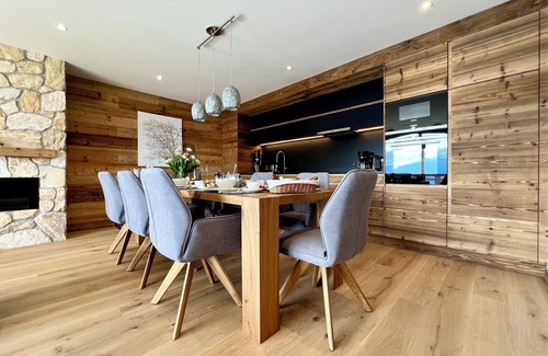 Heremence Apartment | Ski-in ski-out luxury chalet apartment with amazing mountain view and spa access