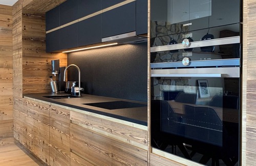 Heremence Apartment | Ski-in ski-out luxury chalet apartment with amazing mountain view and spa access