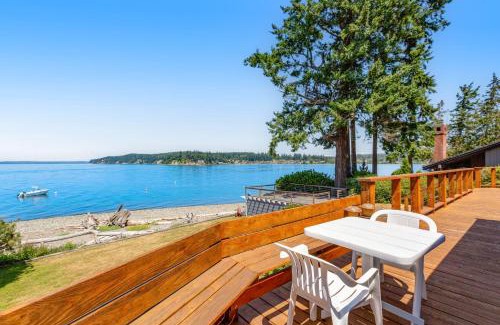 Tulalip House | Skiou Point Beach House