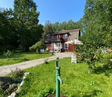 Tingsryd Municipality Bed & Breakfast | Skrattande Ko