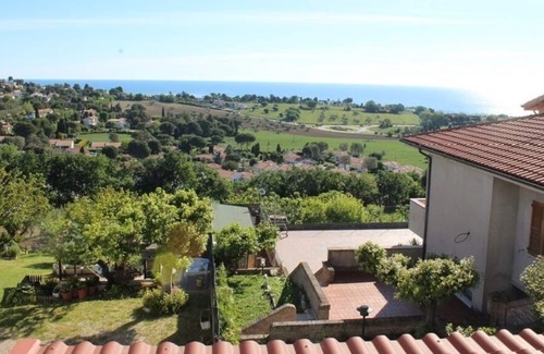 Villaggio Taunus House | Sky land with 3 bedrooms and a large terrace overlooking the sea