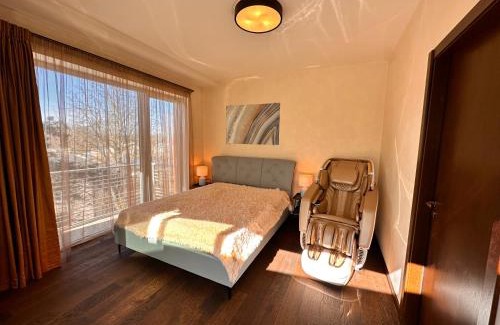 Ziepniekkalns Apartment | Skyhouse Riga Superior Penthouse & SPA