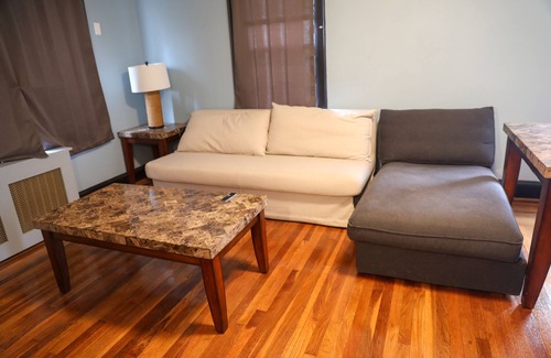 Quincy Apartment | Skyline & Beach View 1 BR w/Parking!