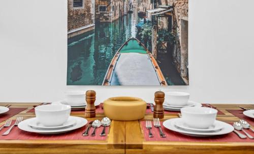 Front Park Apartment | Skyline Loft