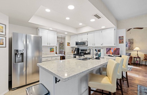 Swiss Manor House | Skyline Stargazing Cabin with hot tub