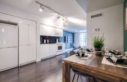 CityPlace Apartment | Skyline Waterfront Retreat