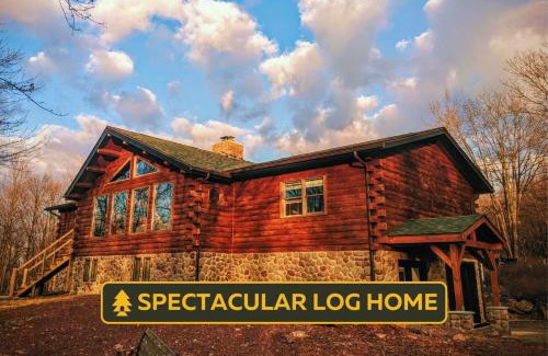 Albrightsville Ski Chalet | Skypine Lodge - Log Lodge Atop the World