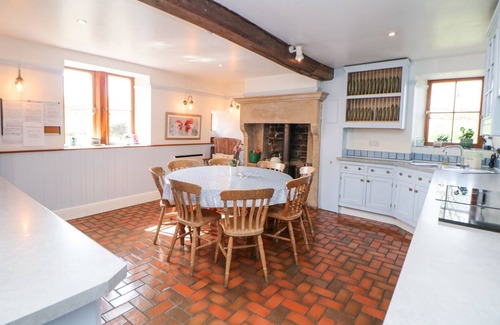 Newton Grange Cottage | Slade House