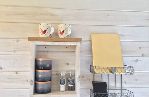 Edington Apartment | Slades farm Luxury Glamping Pod 'Poppy'