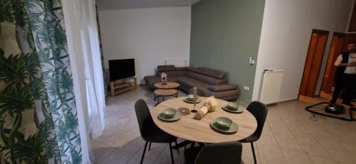 Paralia Ofryniou Apartment | Slanchev Apartment