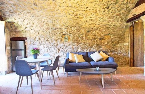 Girona Apartment | Sleep & Stay Can Campana Apt Sant Daniel w/terrace