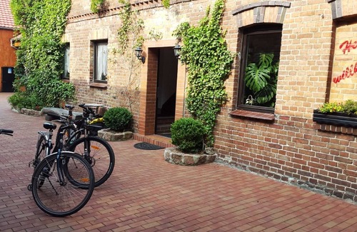 Lauta House | Sleeping in the hay/hay bed - Ferienhof Sarodnick