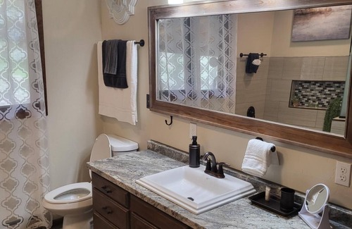 Heise House | Sleeps 14+ spacious home overlooking Heise.