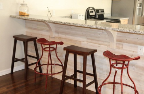 Belleview House | Sleeps up to 12 -Large Belleview Home on 10 Acres- NON Smokers ONLY