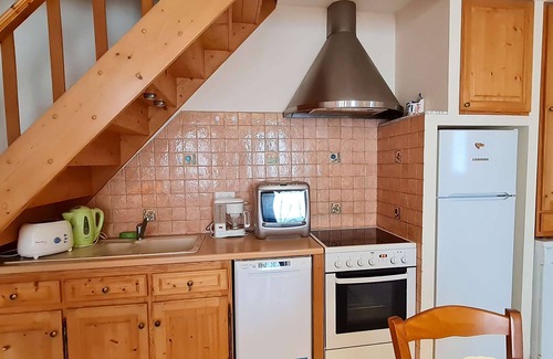 Saint-Clement-des-Baleines House | Small Réthaise house in the village center