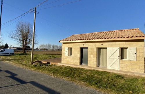 Saint-Sulpice-de-Faleyrens House | Small house on the banks of the Dordogne