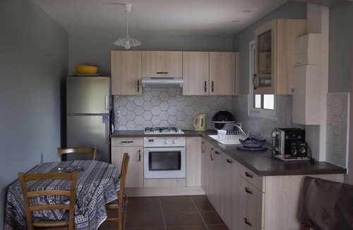 Labastide-Saint-Georges Cottage | Small cozy outbuilding attached to the mansion