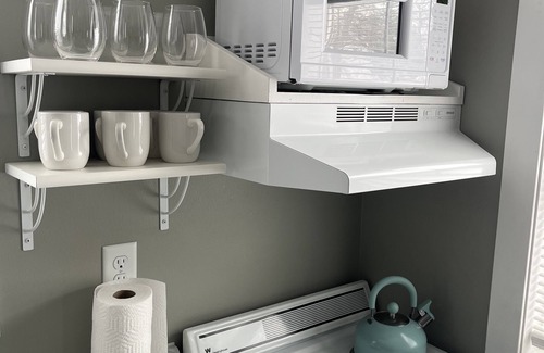 Alexandria House | Small Home in the City of Alexandria!