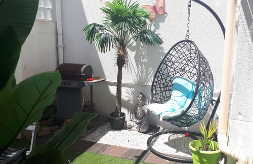 La Roche-sur-Yon House | Small house in town center