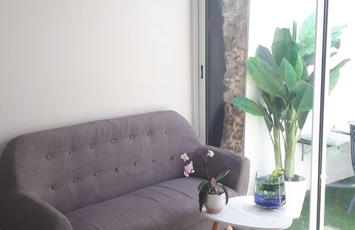 La Roche-sur-Yon House | Small house in town center