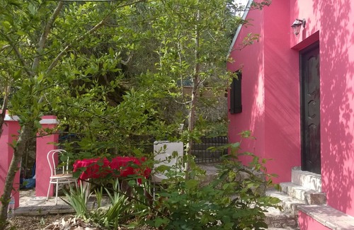 Sinarades House | Small house with large garden in Sinarades Corfu