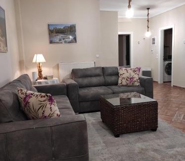 Thermi Apartment | Smart Choice Home