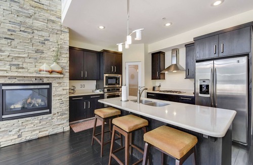 Brian Head Condo | Snow Plow - 2 bdrm 2 bth plus game loft walking distance to Giant Steps Lifts