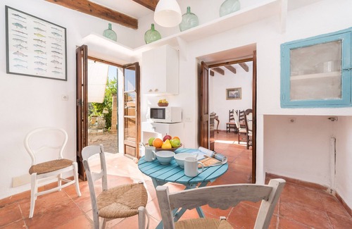 Urbanitzacio Es Verger Villa | SOBREAMUNT - Villa with sea views in ESPORLES. Free WiFi