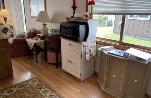 Oscoda House | Socrates Place Resort on Lake Van Etten in Oscoda, Michigan