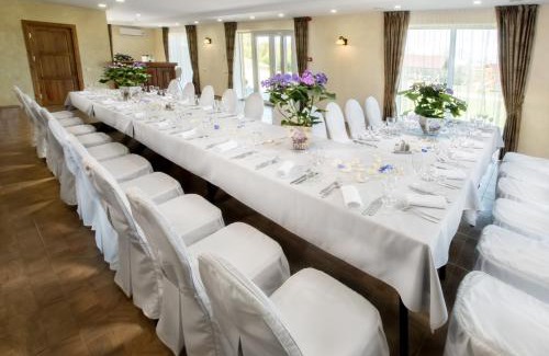 Kaunas County Apartment | Sodyba ant ežero kranto pas Radvilą