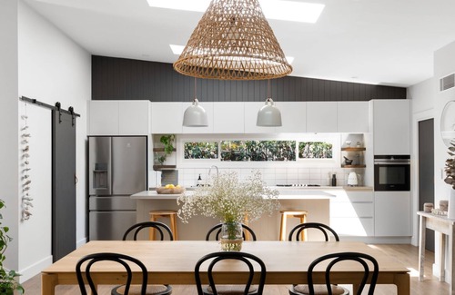 Avalon Beach House | Sojourn by Palm Beach Holiday Rentals