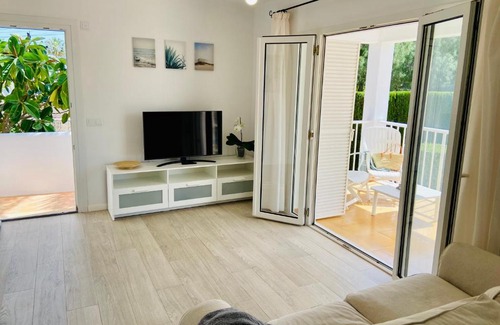 Cala d'Or Apartment | Sol Apartment. Pool, BBC, Free Wifi