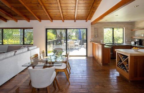 Solana Beach House | Solana Beach House! Minutes to Dog Beach & Cedros