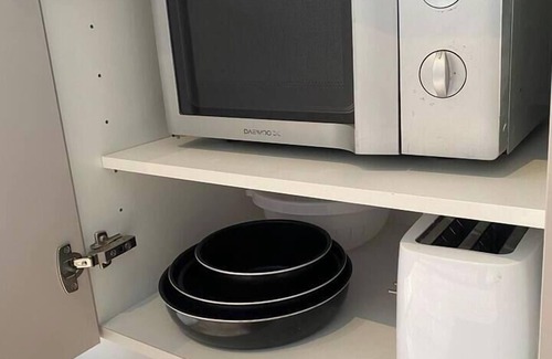 Guilhemery Apartment | Solférino center cosy studio up Gabriel Péri